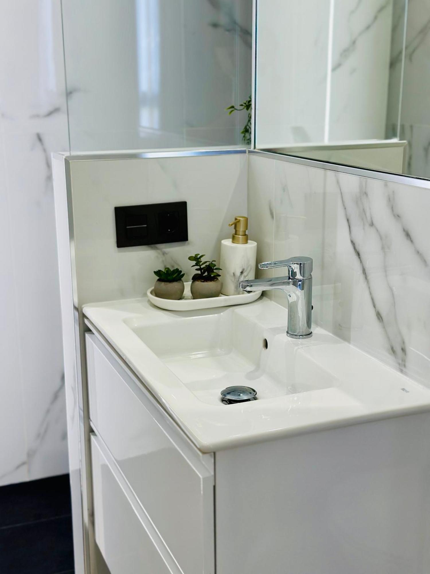 Mark Suite B8 Fuengirola Luaran gambar